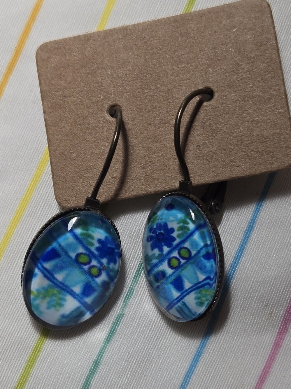 Vintage Blue and Brass Tone Drop Earrings - Picture 9 of 12